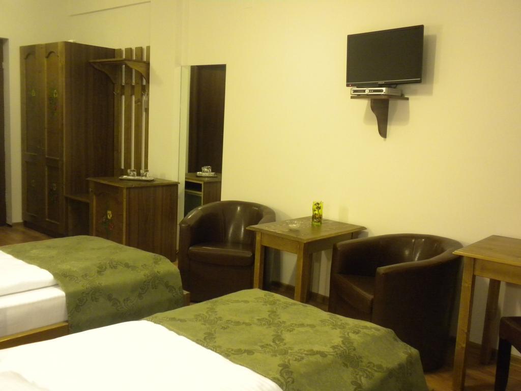 Pensiunea Cetatea Craiului Rîşnov Kamer foto