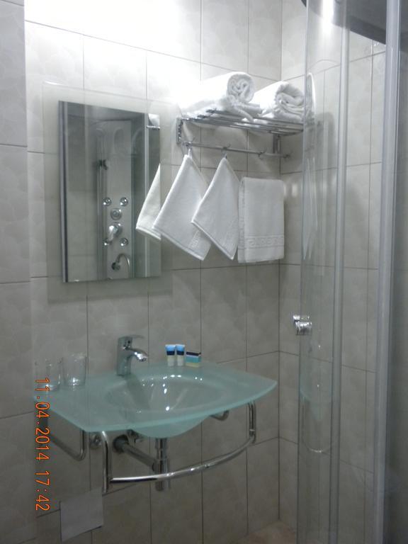Pensiunea Cetatea Craiului Rîşnov Kamer foto