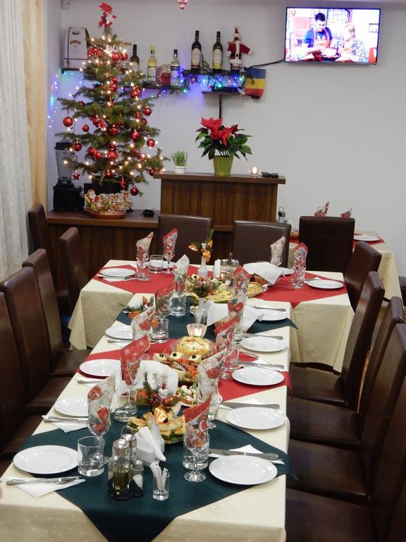 Pensiunea Cetatea Craiului Rîşnov Buitenkant foto